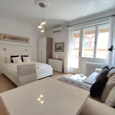 Buda Apartment